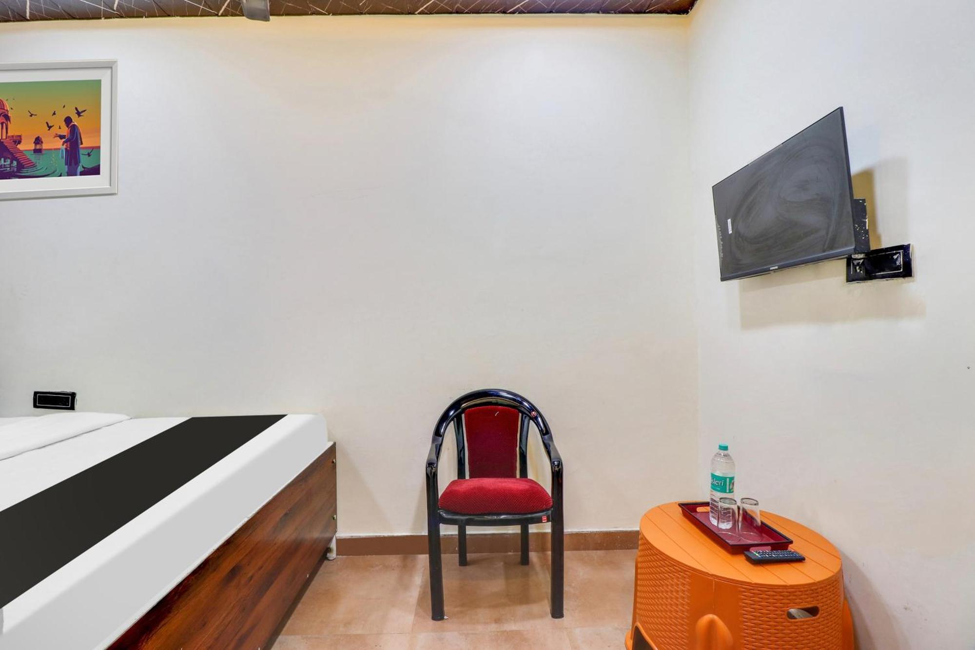 Hotel O Krishna Priya Haridwār Extérieur photo