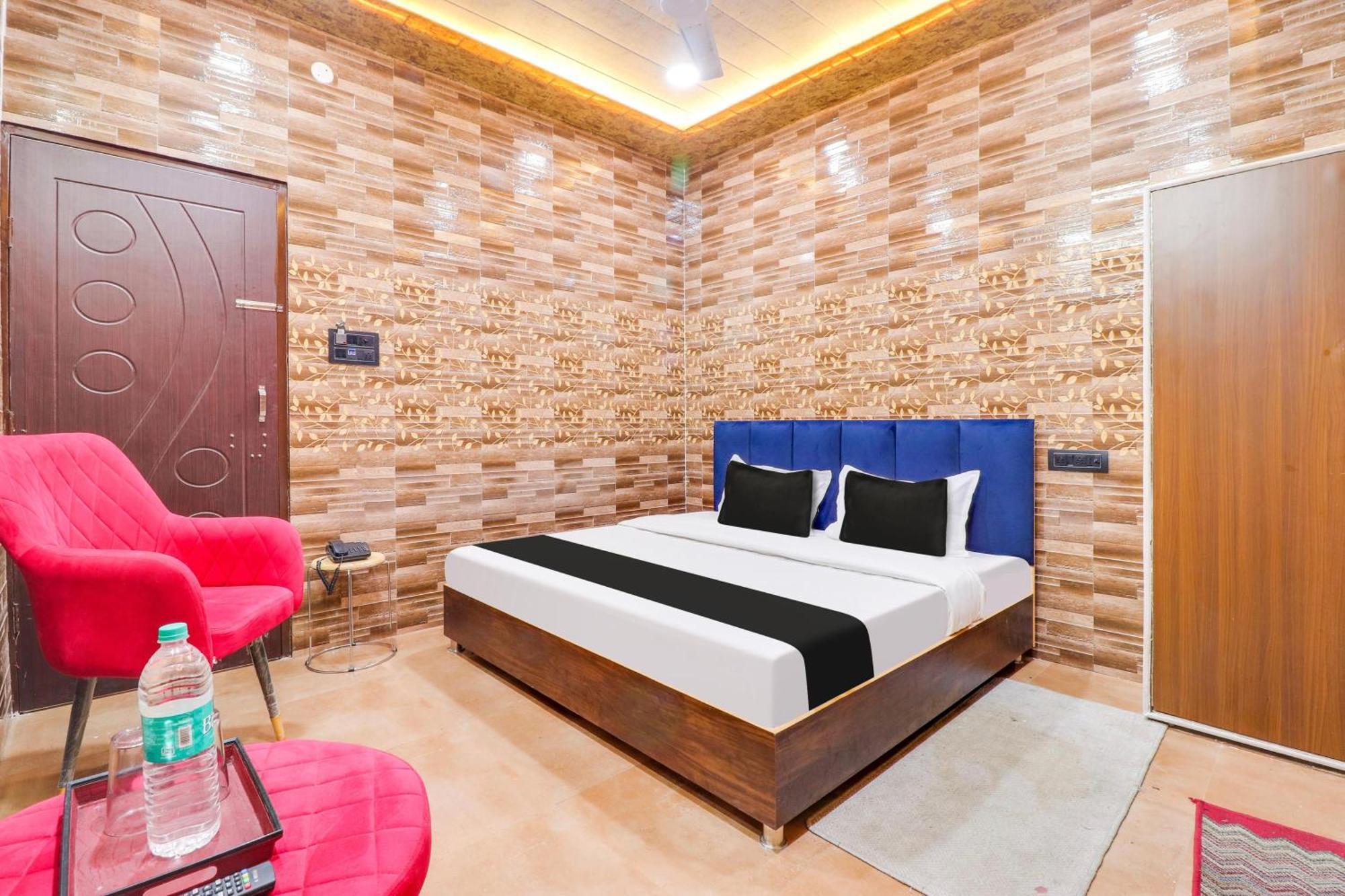 Hotel O Krishna Priya Haridwār Extérieur photo