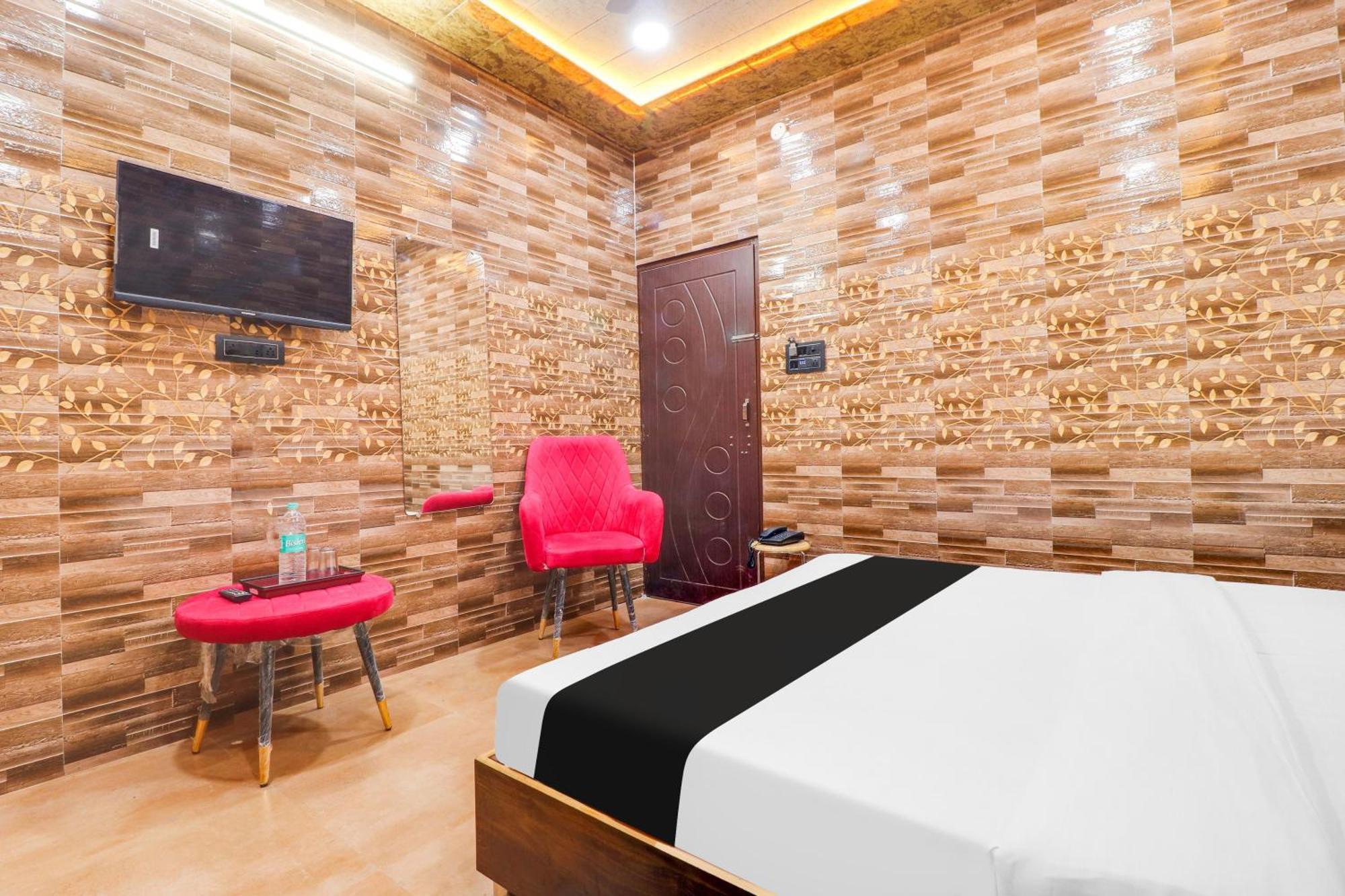 Hotel O Krishna Priya Haridwār Extérieur photo